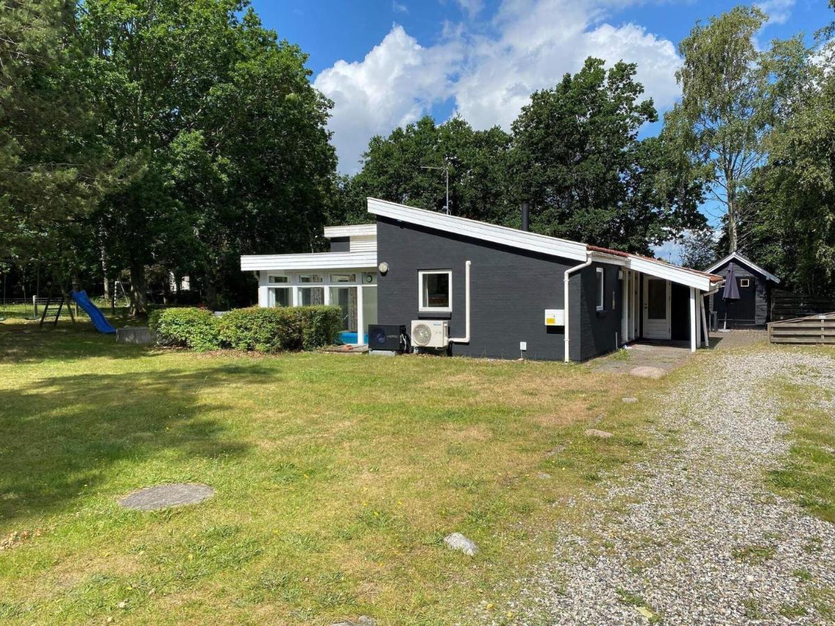 7 Person Holiday Home In Rsted Kare Zewnętrze zdjęcie